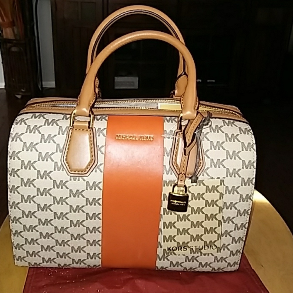 Michael Kors Studio MD Duffle